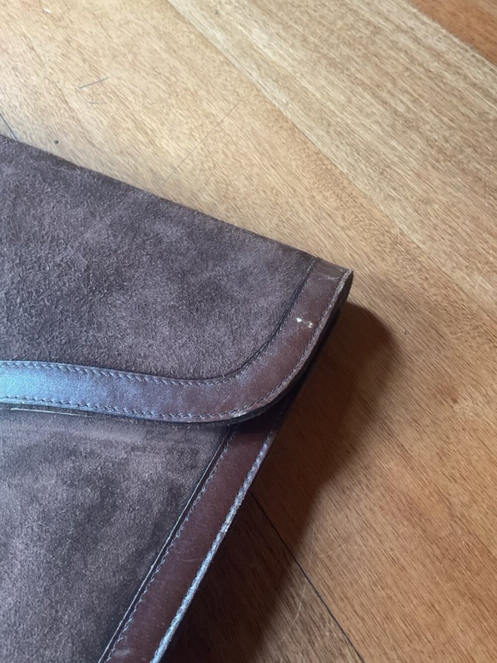 RARE Salvatore Ferragamo Vintage Brown Suede And Leather Clutch *READ* See 📸 - Picture 4 of 16